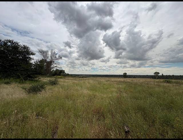 1,993M² VACANT LAND FOR SALE IN VAALPARK